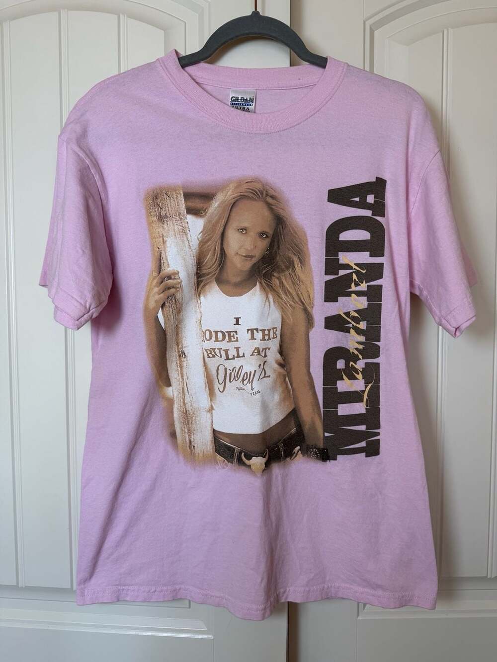 M Miranda Lambert Vintage T-shirt, Pink, Medium, Gildan Ultra Cotton Concert Shi